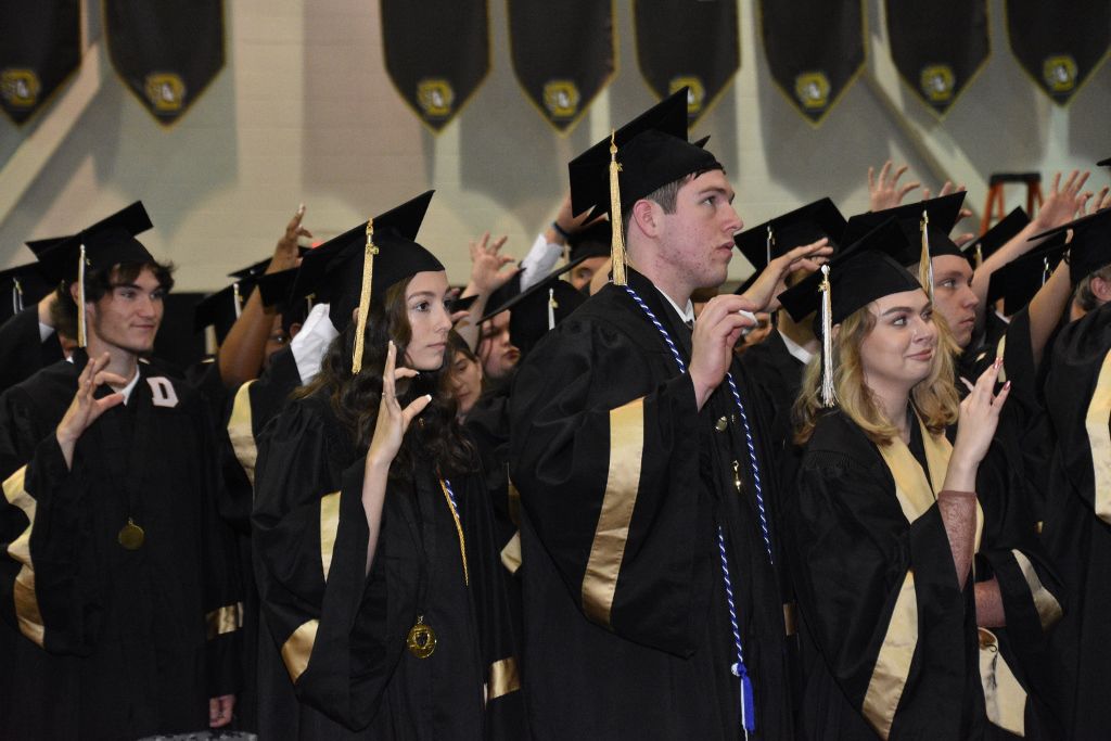 DHS 2019 Graduation Ceremony (93).jpg